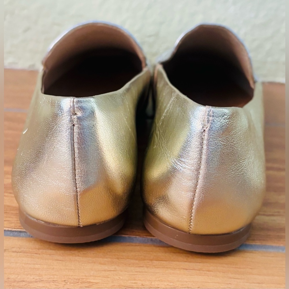 NWOB Bernardo Genesis Bicolor Gold Metallic Slip On Flat Leather Loafers Size: 8 - Picture 4 of 6